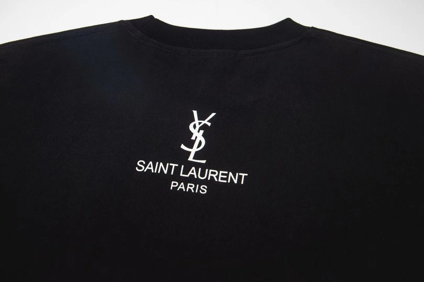 YSL/ 25ss Classiclogo t Classic 280 ! ， ，os ， ， Same Style。 ：Black，White Size：XS-L